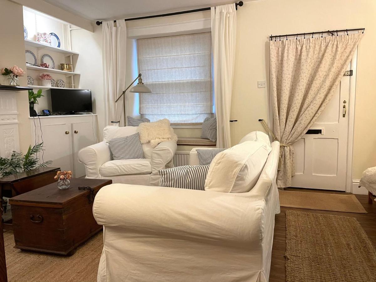 شيربورن Charming Cottage In The Heart Of Sherborne المظهر الخارجي الصورة
